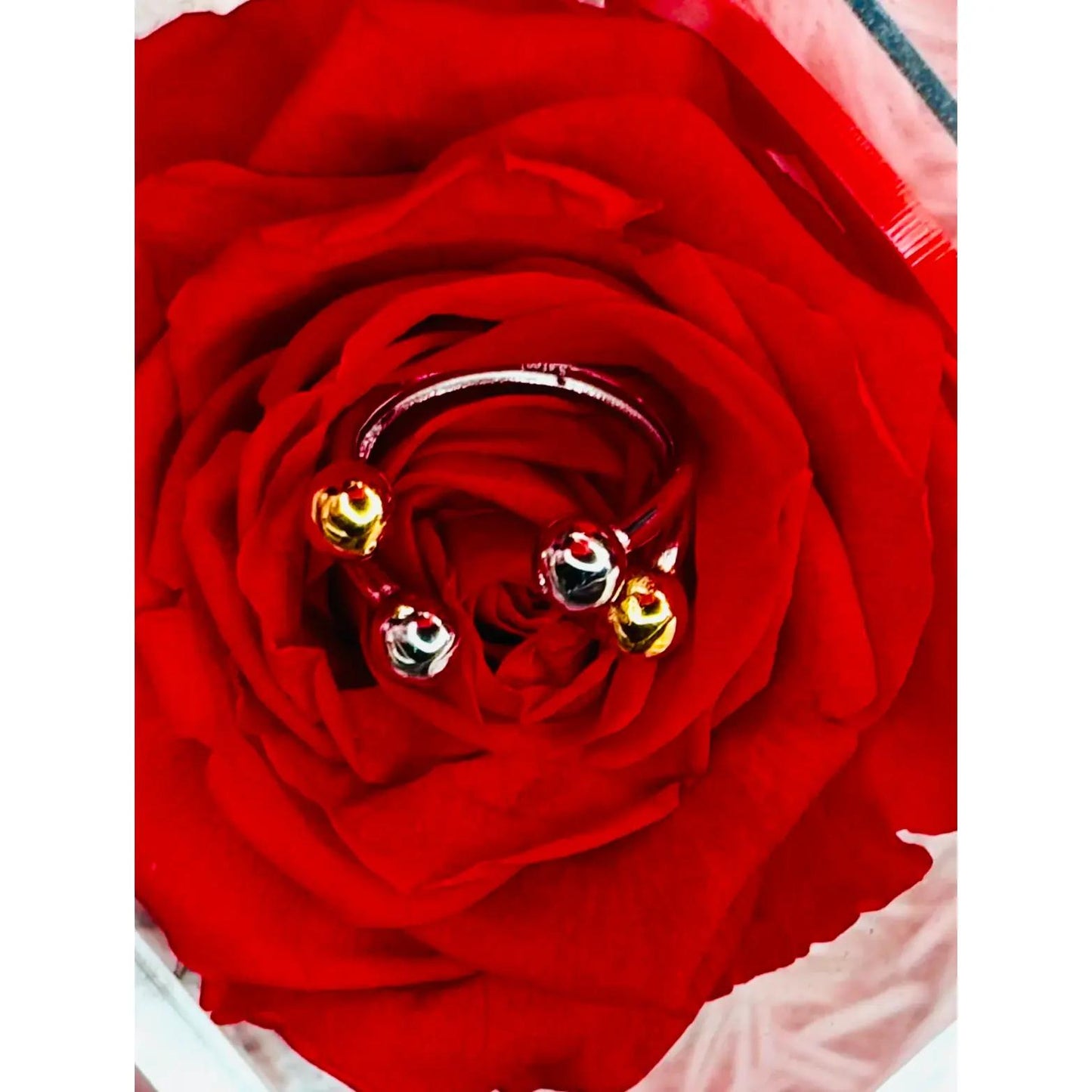 Anello quattro sfere